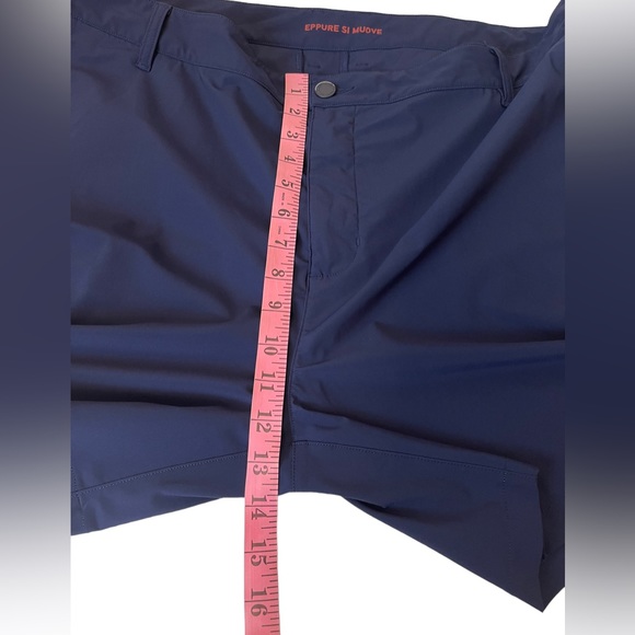 RHONE Eppure Si Muove Navy Blue Stretchy Size 40 Slate Resort Performance Shorts - Picture 10 of 11